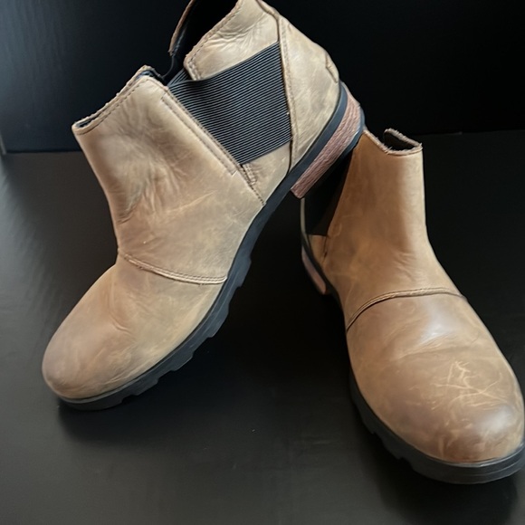 SOREL Emelie Chelsea Bootie | Size Women’s 10.5 - Picture 2 of 8